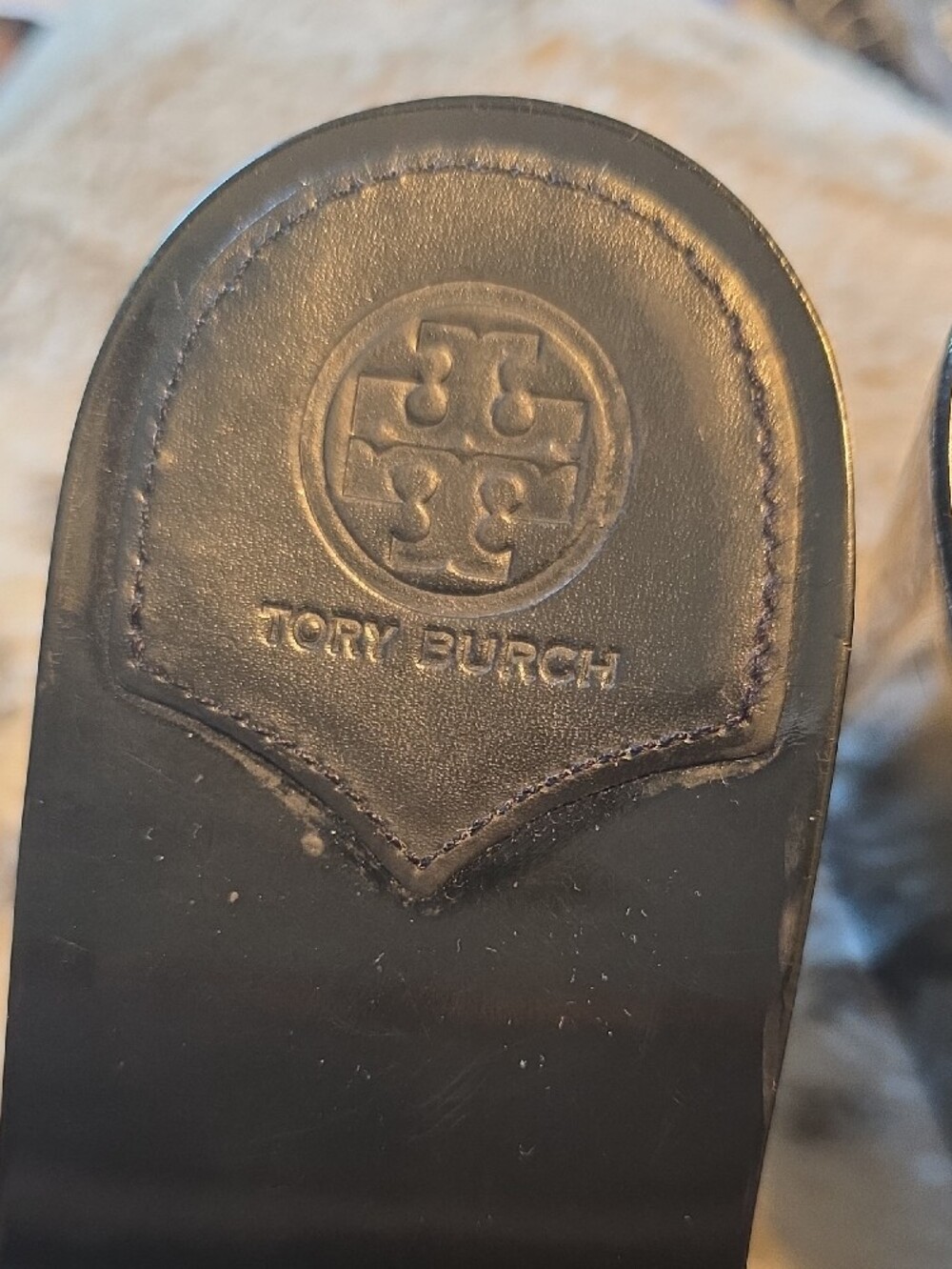 Tory Burch Black Patent Logo Wedge Slides - Picture 3 of 9